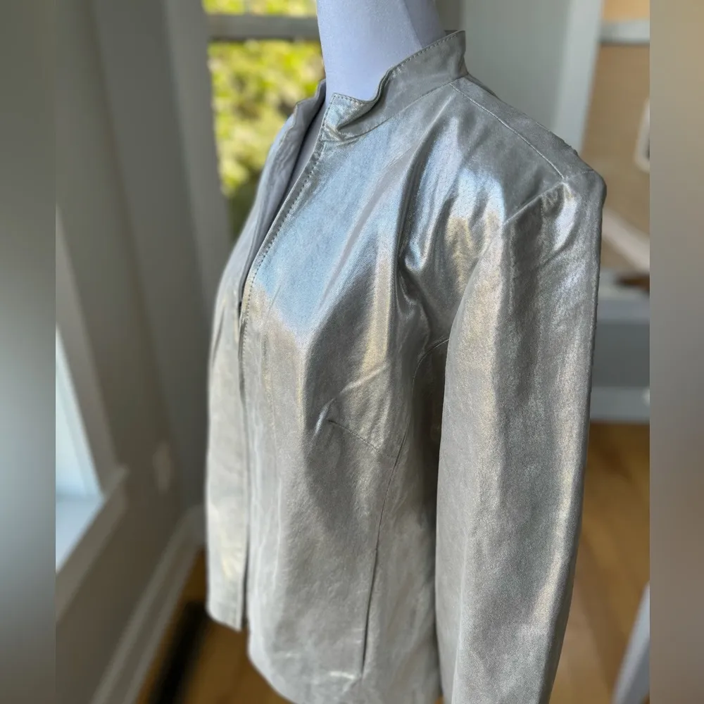 Vintage 90’s Y2k Metallic Silver Genuine Leather Short Jacket Size Large - Image 2