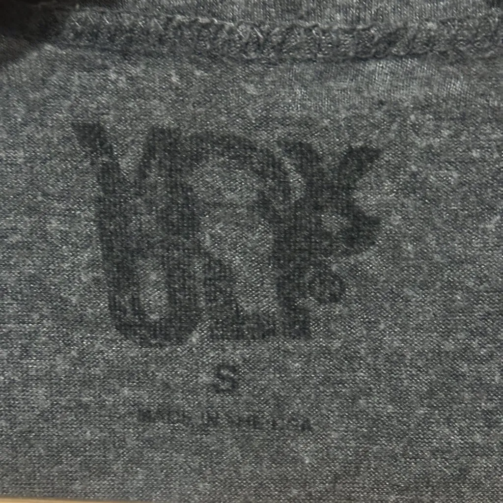 EUC Vox Populi Grey Bald Eagle Sleeveless Graphic Shirt Size Small Gray - Image 5