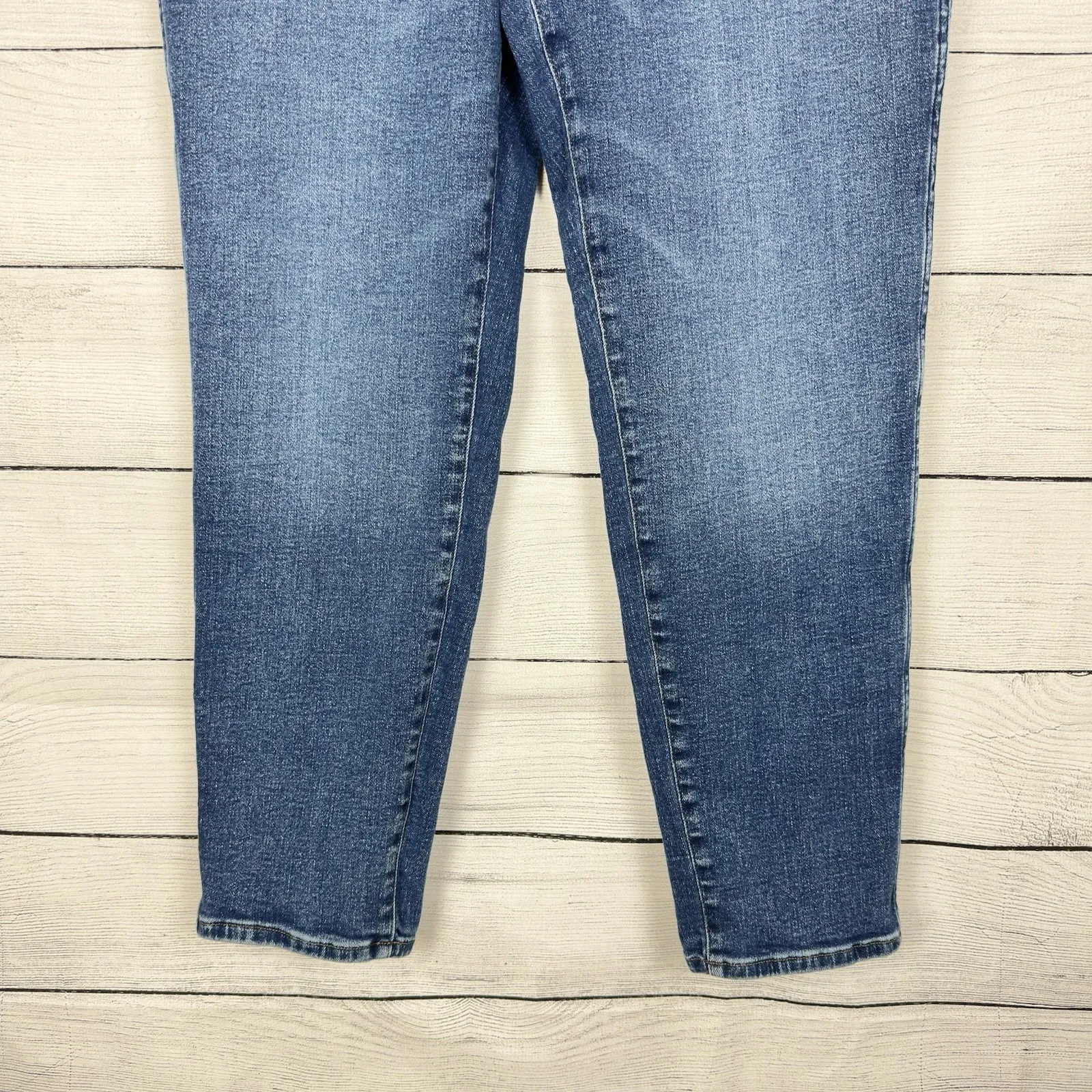 Madewell Stovepipe Women's Jeans Stretch Size 33 Skinny Leg Hi-Rise Medium Wash - Image 4