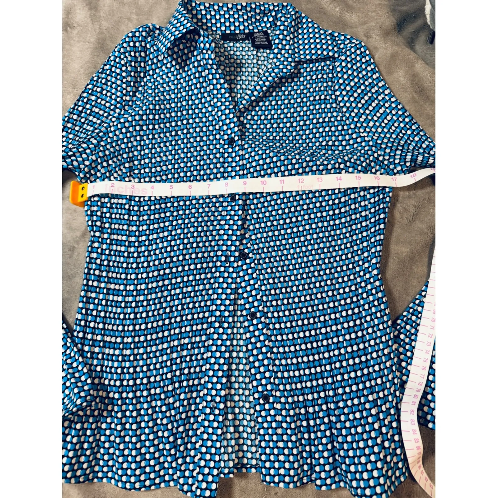 NWOT East 5th Petite Size Large Bell Sleeve Button Up Shirt Blue Poke a dot - Image 5