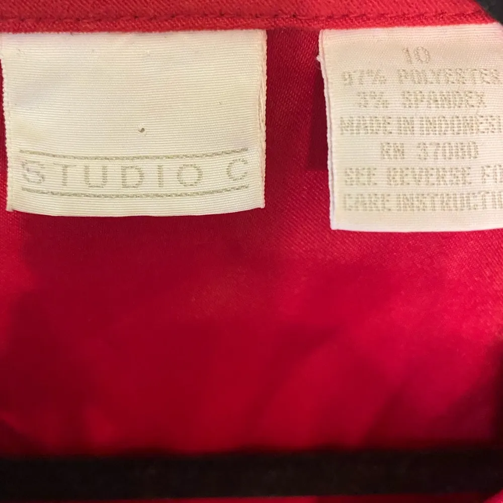 Studio C shirt Red Size 10 - Image 3