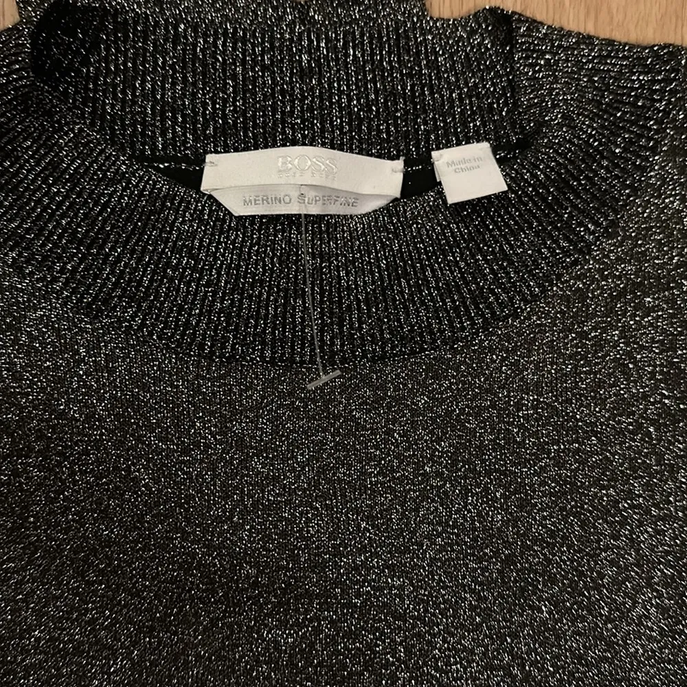 NWOT BOSS Hugo Boss Metallic Black/Silver Funday Sweater - Image 7
