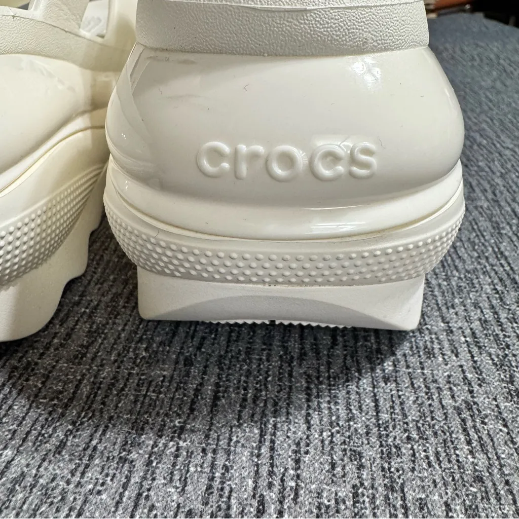 Crocs Unisex Classic Mega Crush Triple Strap Sandals - Image 11