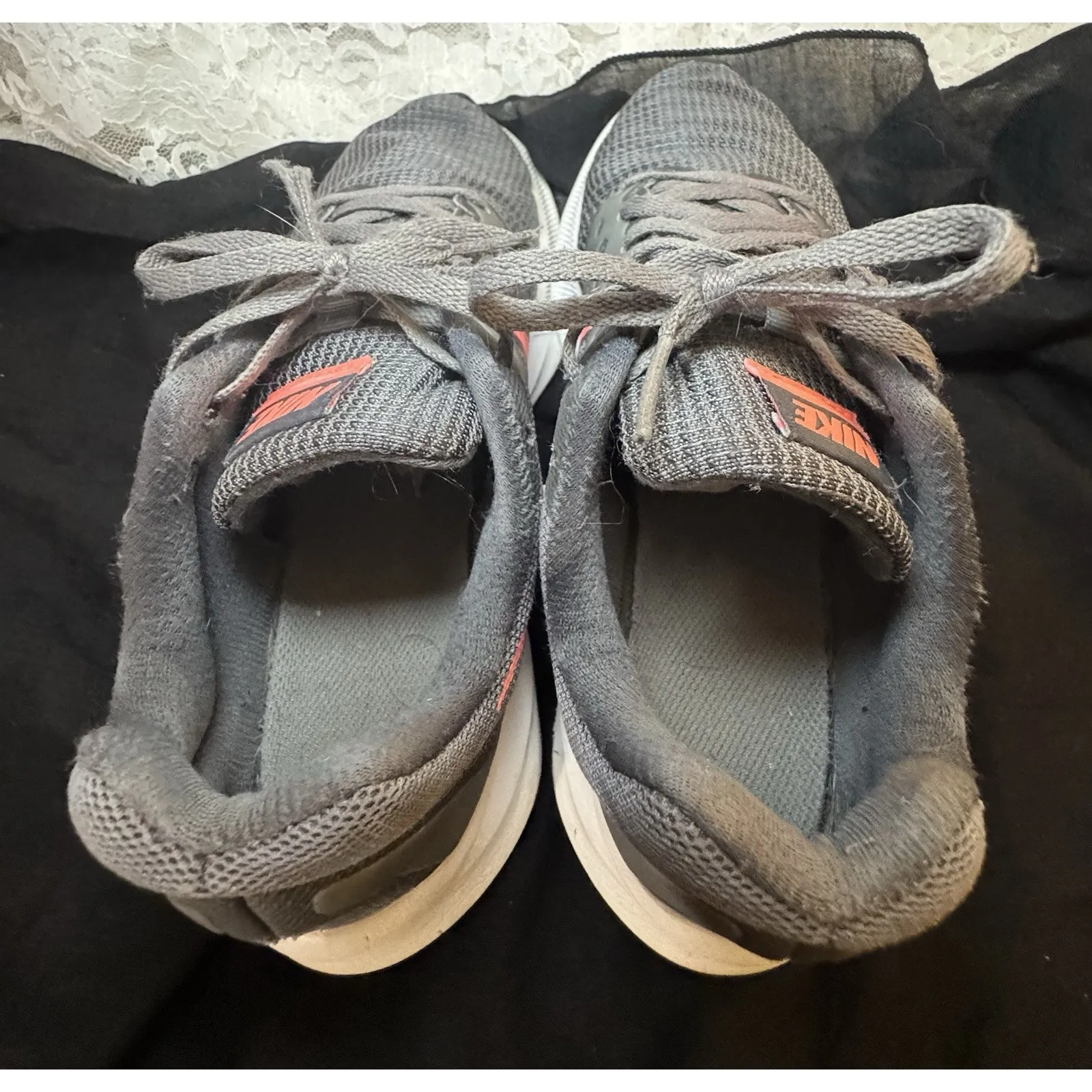 Size 7 - Nike Downshifter 7 Grey Lava Glow W - Image 6