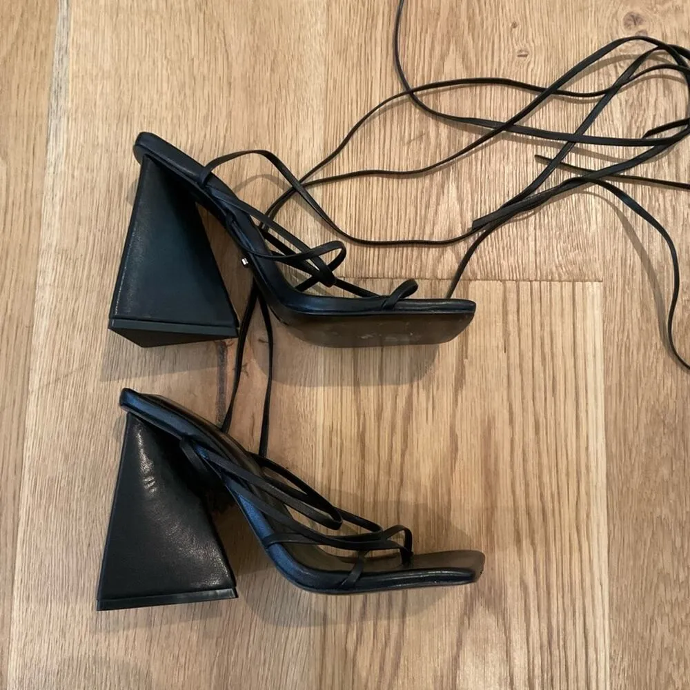 Revolve - Raye Darryl Leather Wrap Trapezoidal Heels in Black - Image 2