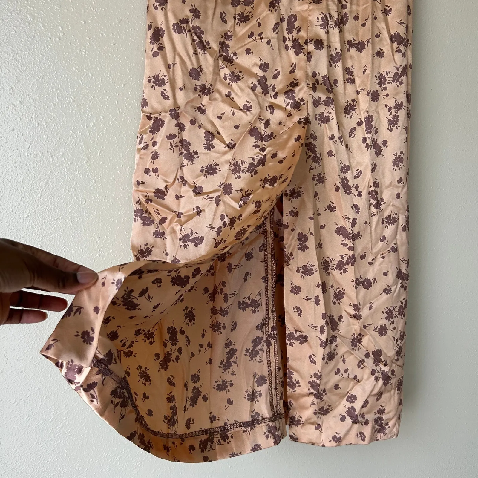Zara Pink Champagne Floral Midi Skirt Size XS - Image 5