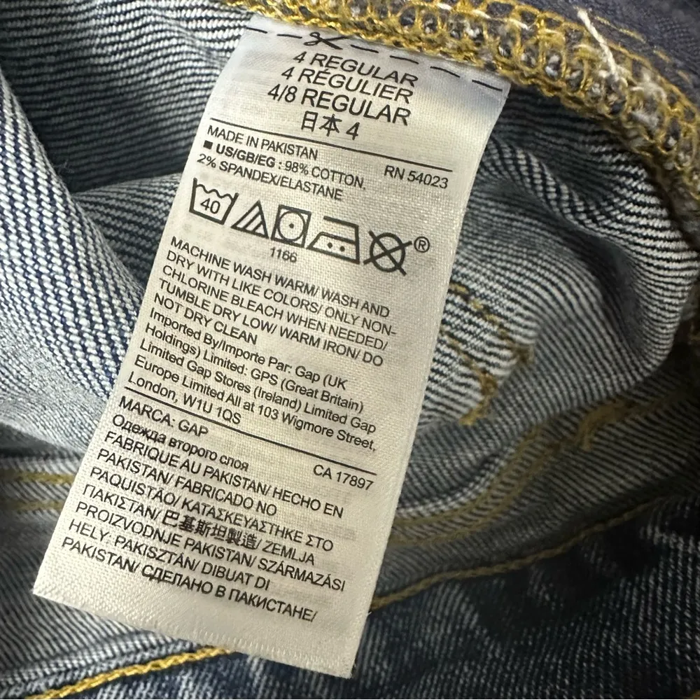 Gap Patchwork Destroyed Patchwork Denim Raw Hem Crop Straight Blue Jeans 27 - Image 13