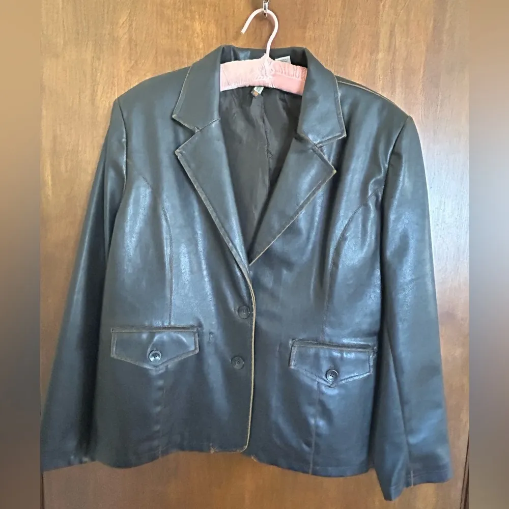 Leather Look Distressed Brown Jacket Size XL - Image 2