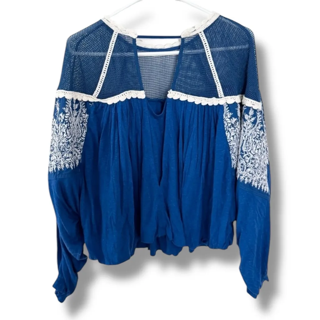 Free People Carly Embroidered Top Blue‎ Small Hippie Lagenlook Boho - Image 4