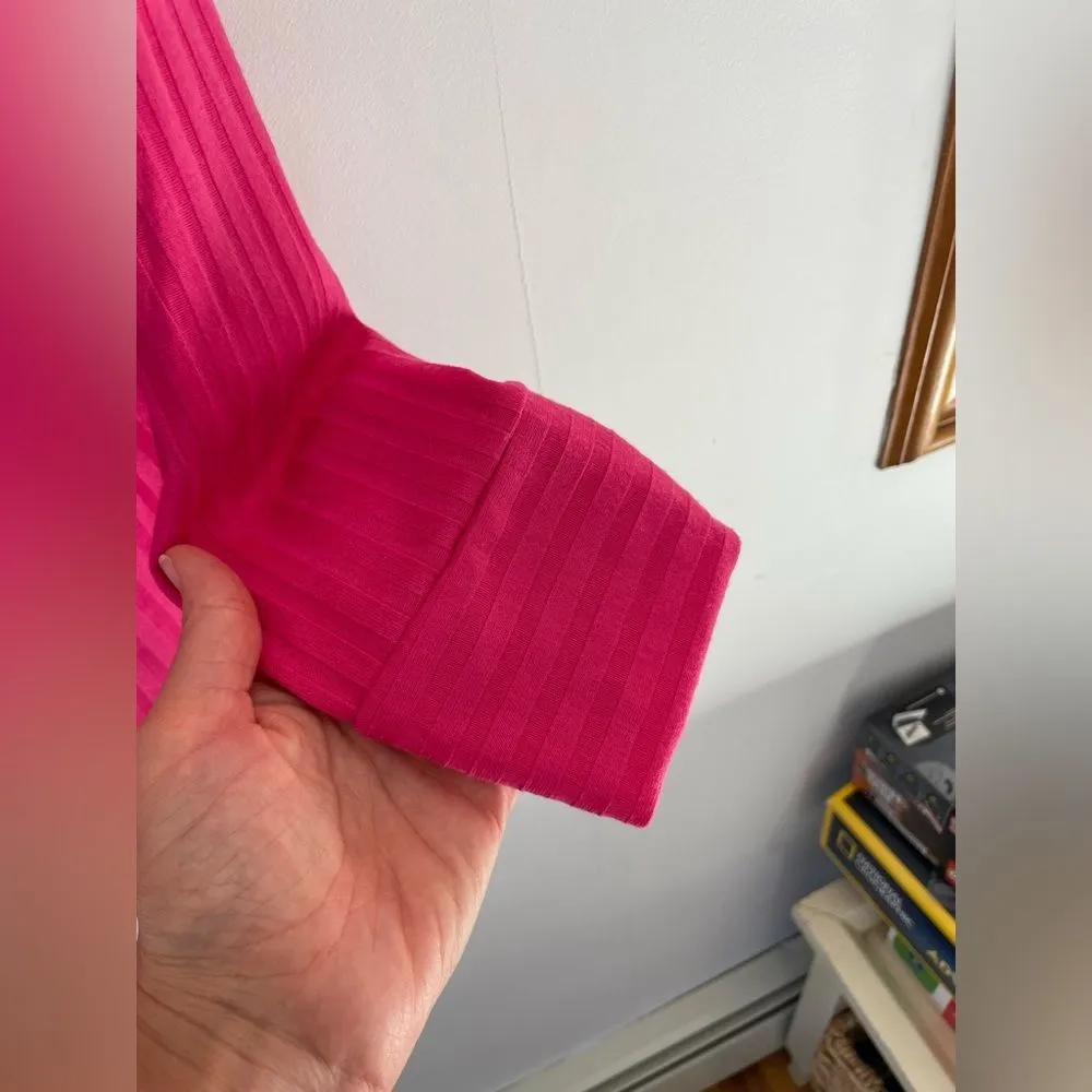 Vince Camuto Hot Pink ribbed V-neck long sleeve shirt size XS - Image 3