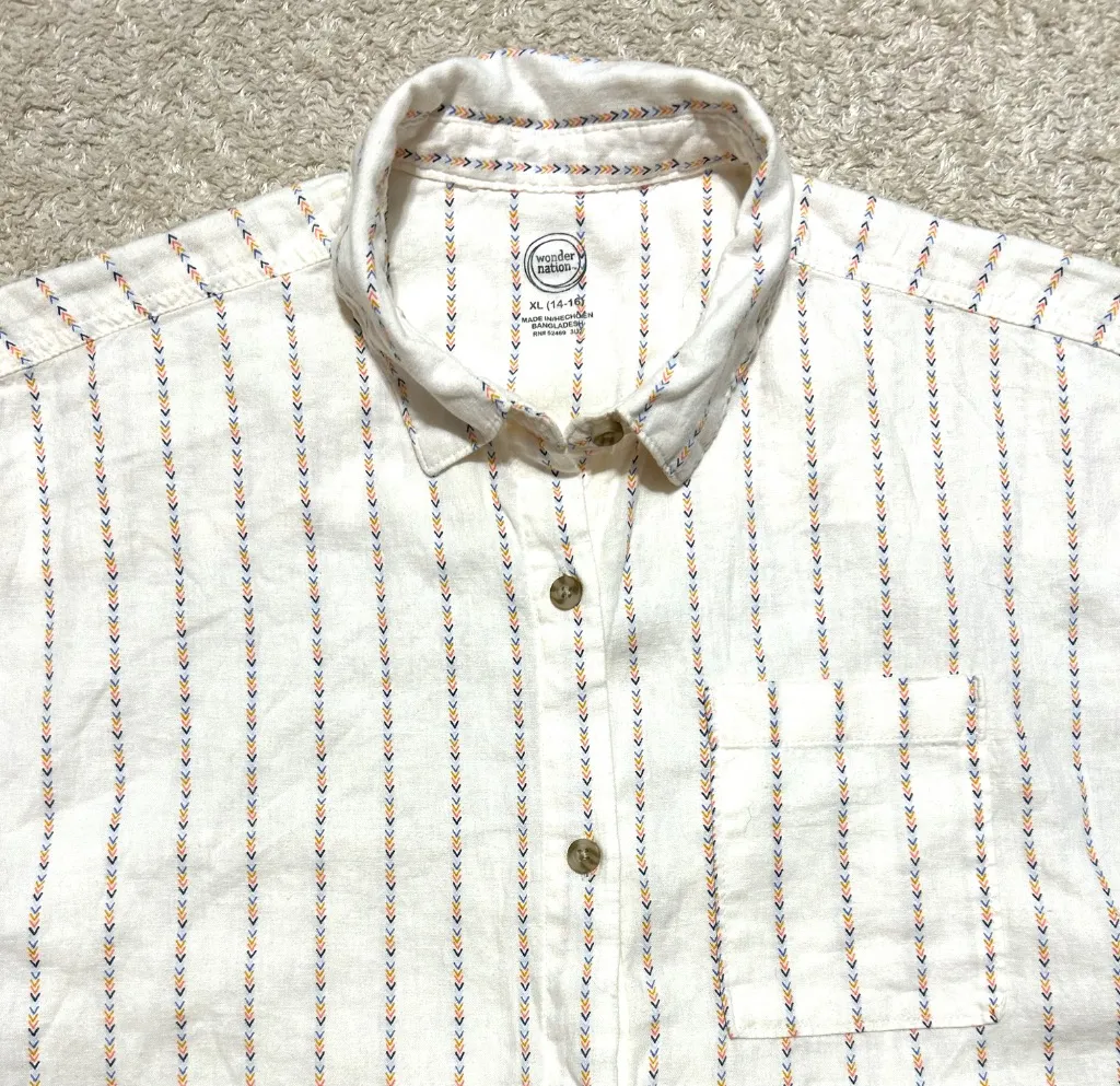 Cream Button Down w/ Tie Front. Youth XL/Women XS - Image 4