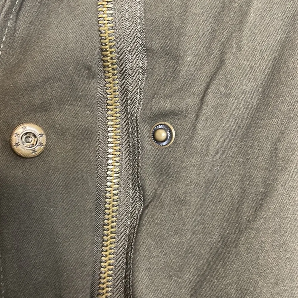 Me Jane  Hooded Jacket Size Medium - Image 4