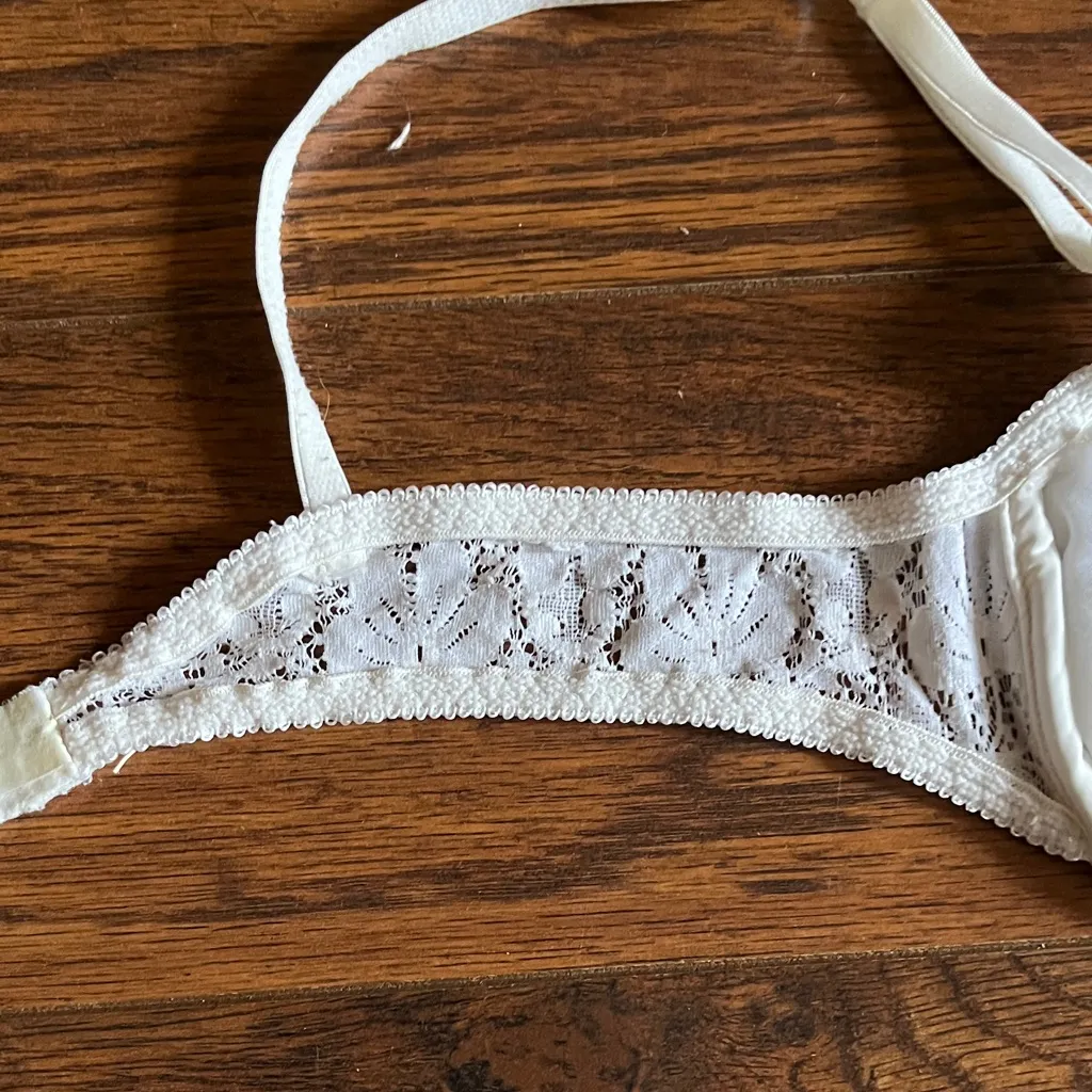Bali Elegant Lace White Bra Size undefined - Image 11