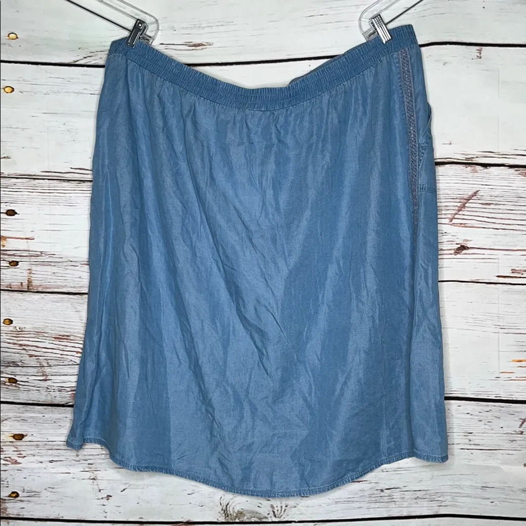 Coldwater Creek NWT Size 3X Indigo Blue Chambray Lace Trim Midi Denim Jean Skirt - Image 2