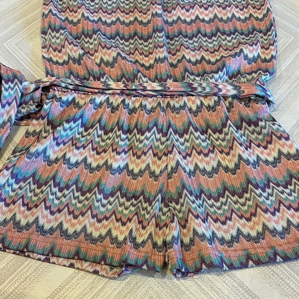 Elan Women’s Colorful Strapless Zigzag Patterned Shorts Romper - Size L - Image 2