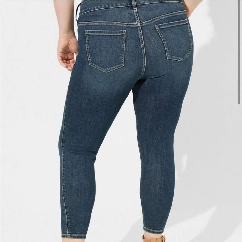 Torrid Jegging Skinny Jeans Soft Denim Blue 16 - Image 3