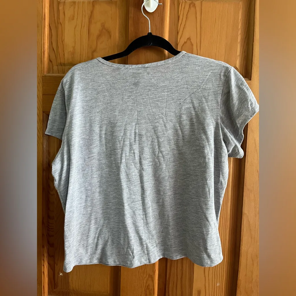 LLBean outdoors women’s Basic Tee Short - Image 3