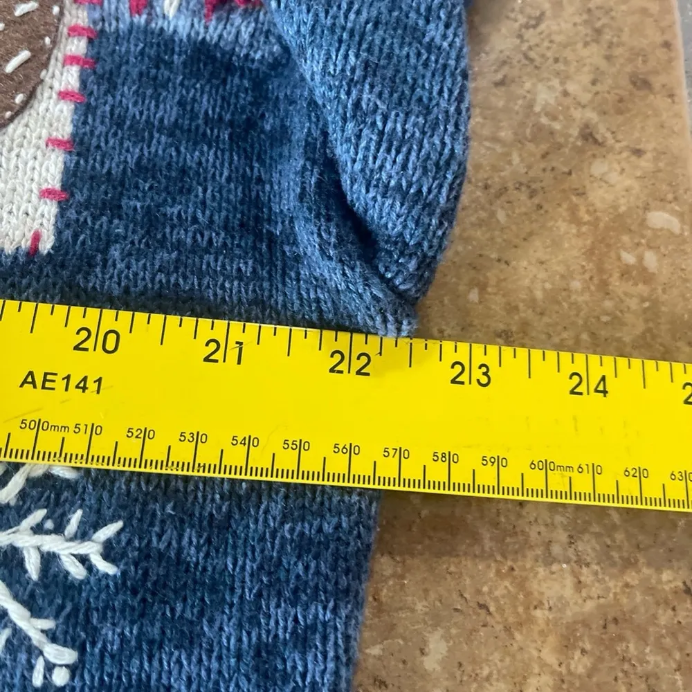 Festive Blue and Red Sweater with Embroidered Designs Size M - Image 7