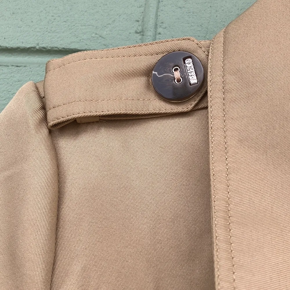 B&S fashion wear woman’s tan trench coat size Large - Image 7