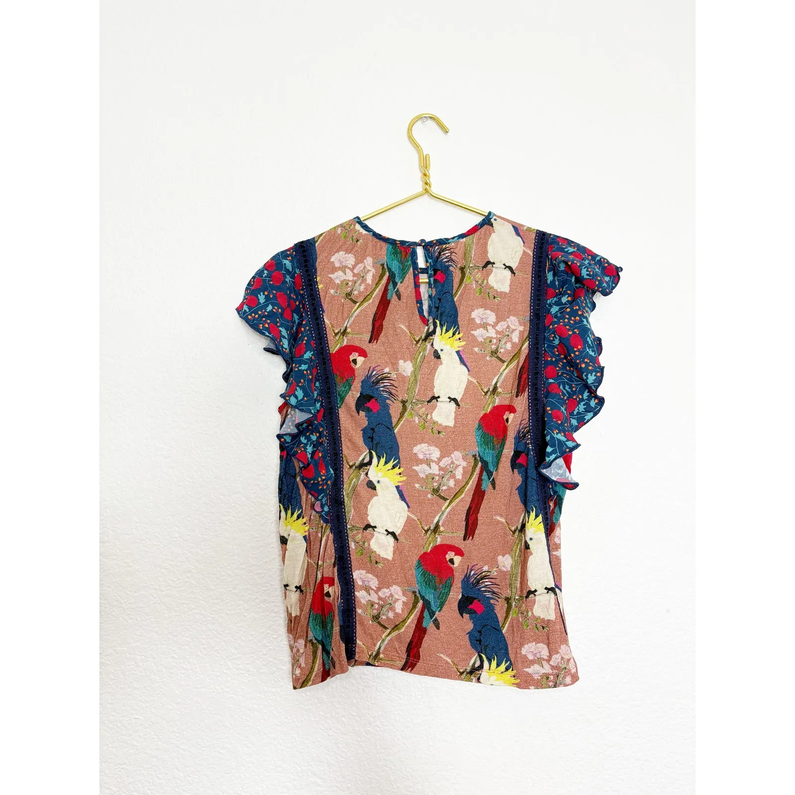 Anthropologie Conditions Apply Zofana Parrot Ruffle Top Size Large Colorful - Image 10