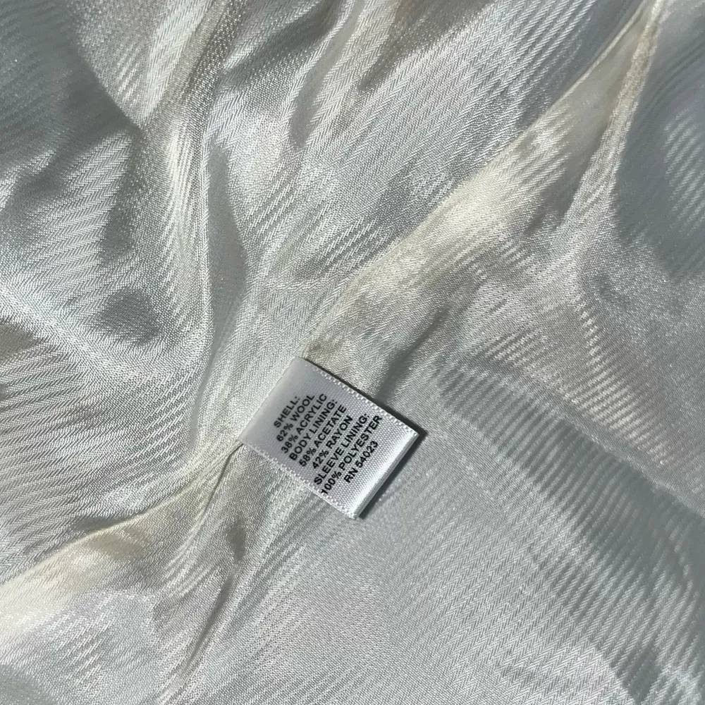 Banana Republic Wool Jacket - Image 7