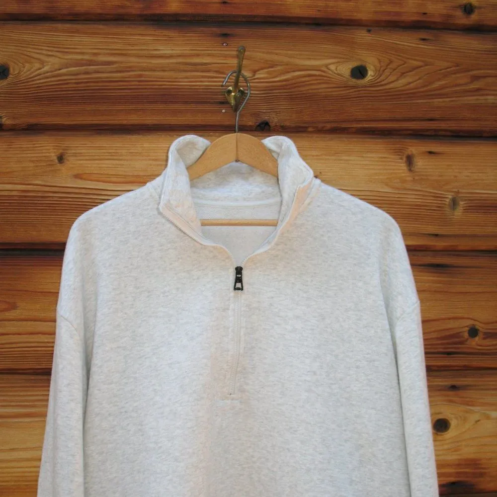 NWOT Zyia Gray Pullover Sweatshirt - Image 4