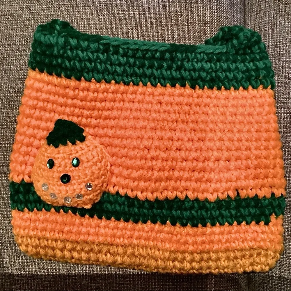 Crocheted Orange Pumpkin Purse - Image 7