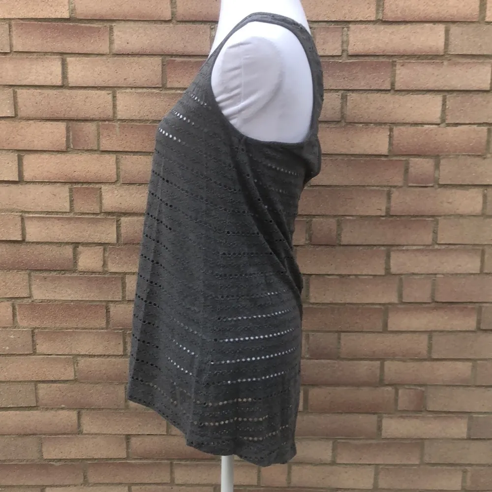 Keyhole tank top Size Small Gray - Image 4