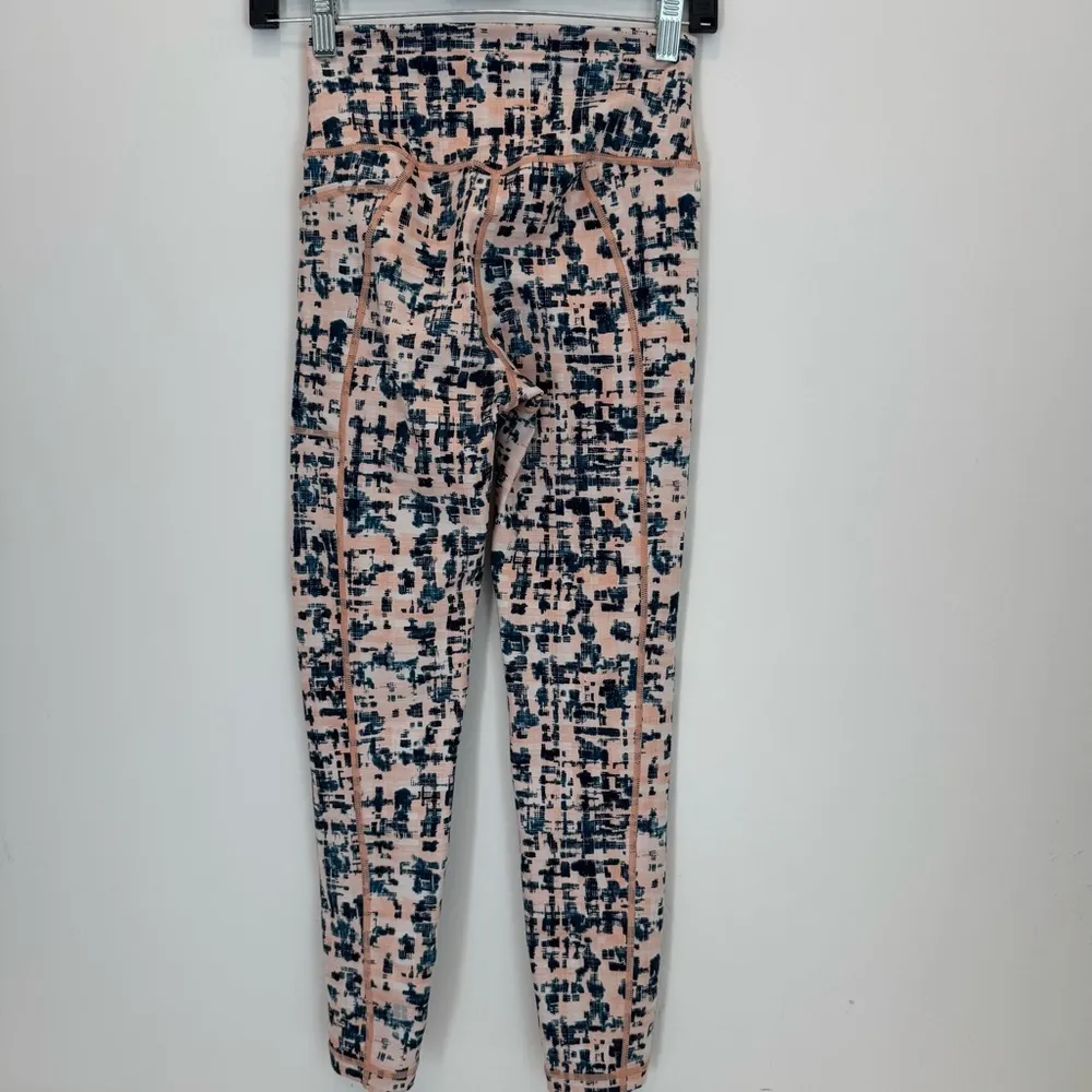 Sweaty Betty Super Sculpt‎ 7/8 Workout Leggings size xs - Image 6