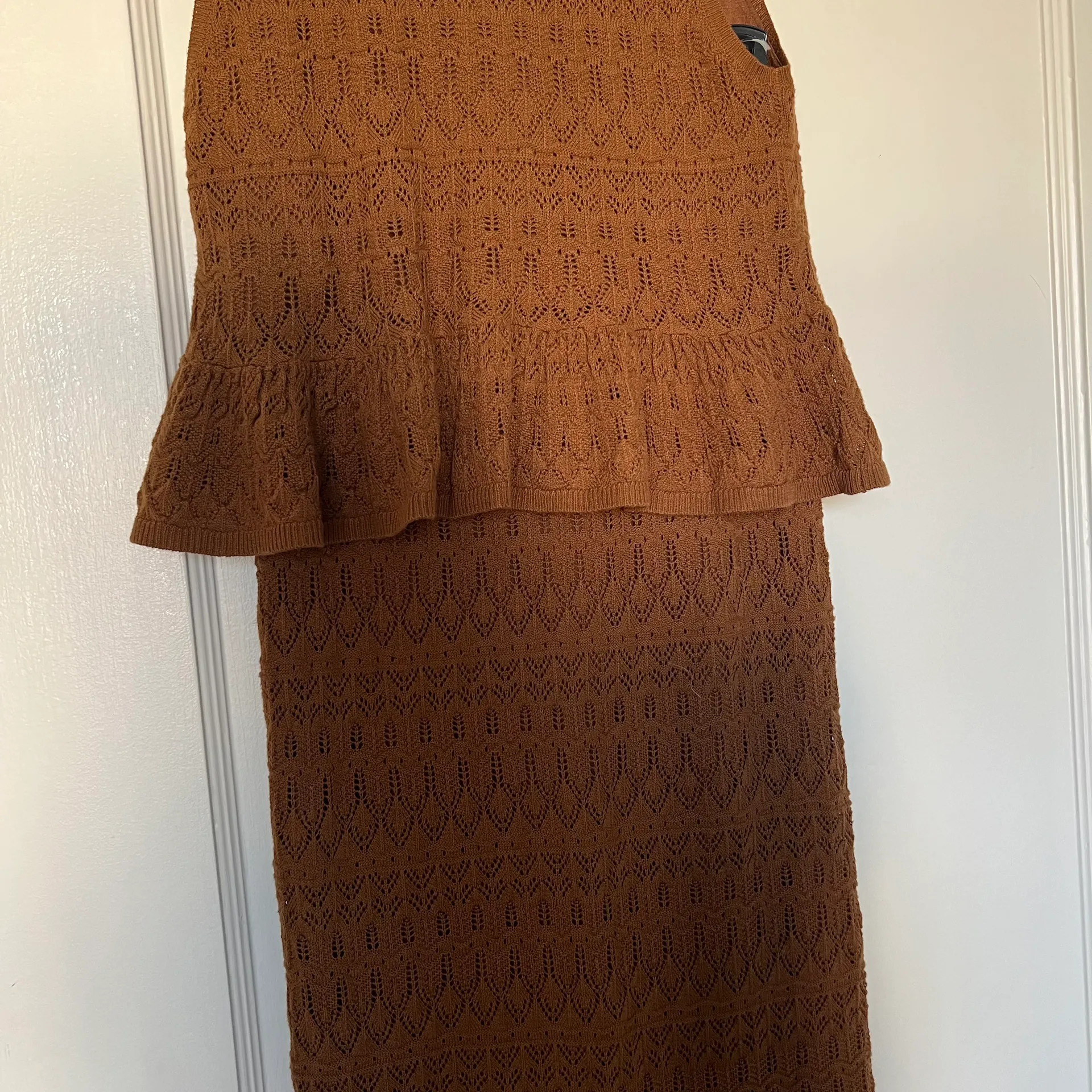 1960 Brown 2-Piece Crochet Tank Top & Ruffle Hem Maxi Skirt NWT - Image 7