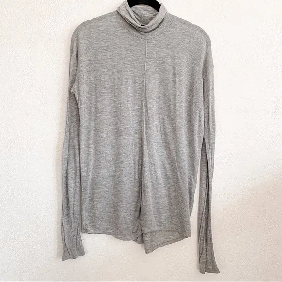 Rag & Bone Jeans Grey Basic Turtleneck Size Small - Image 2