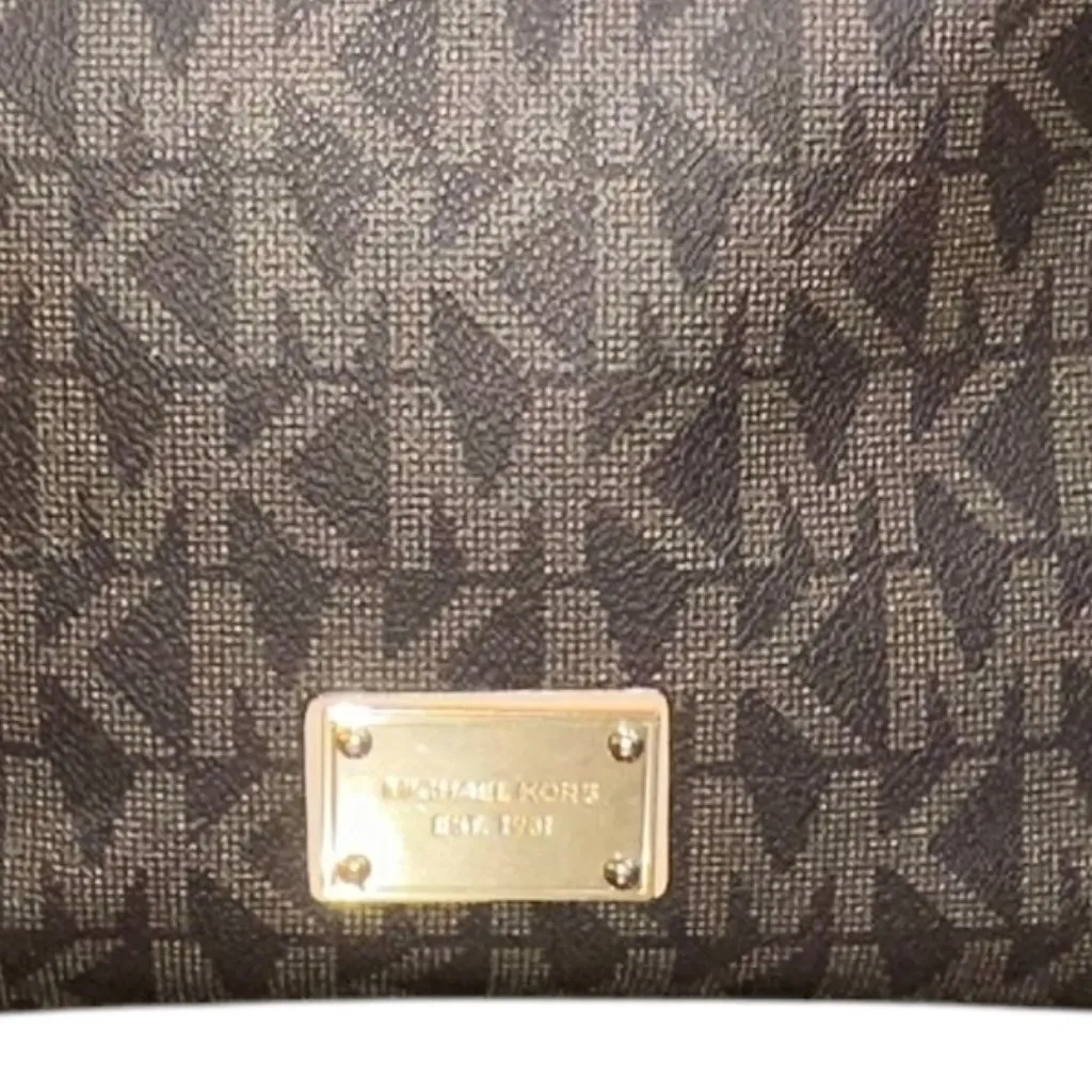 Michael Kors Jet Set Travel‎ Large Messenger Brown One Size Crossbody Zipper - Image 2
