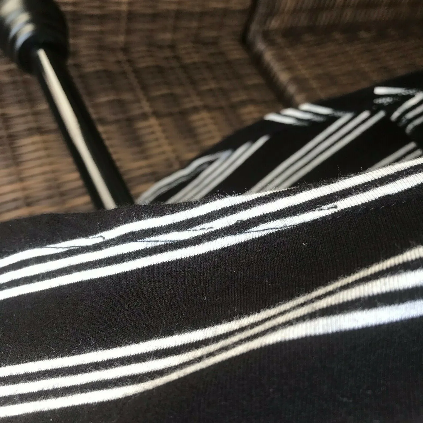 LuLaRoe Womens‎ Top Size XXS Black White Striped Irma Tunic Shirt - Image 4