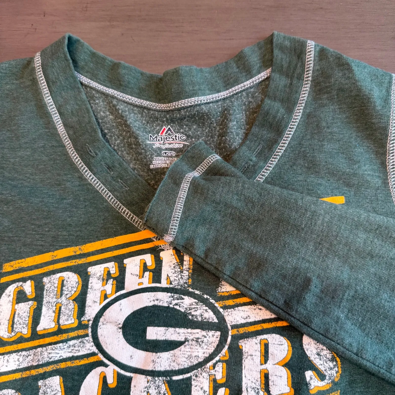 Majestic Green Bay Packers Womens L Graphic Long Sleeve V Neck T‎ Shirt NFL - Image 2
