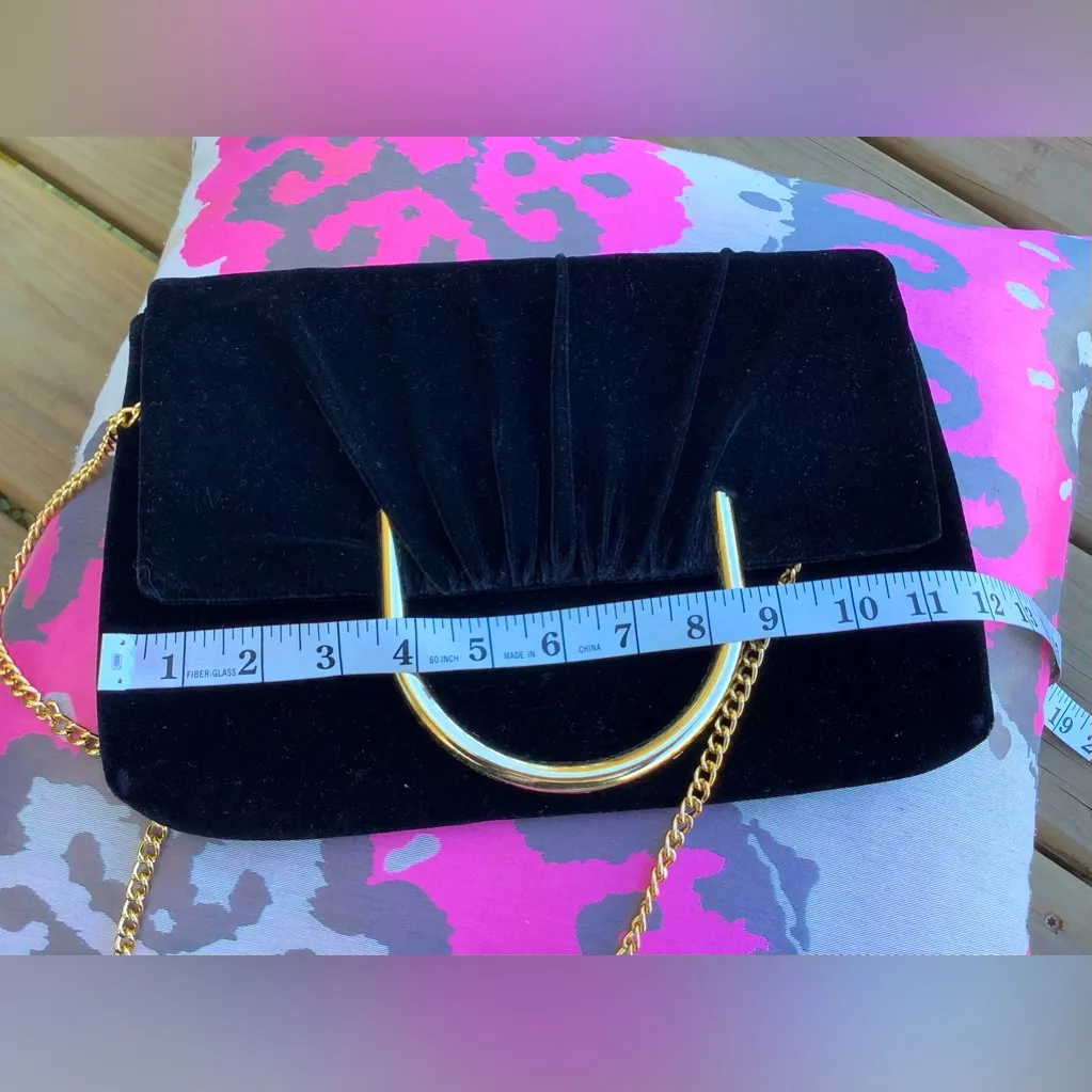 Beautiful GO OUT bag 🌹🌹 - Image 8