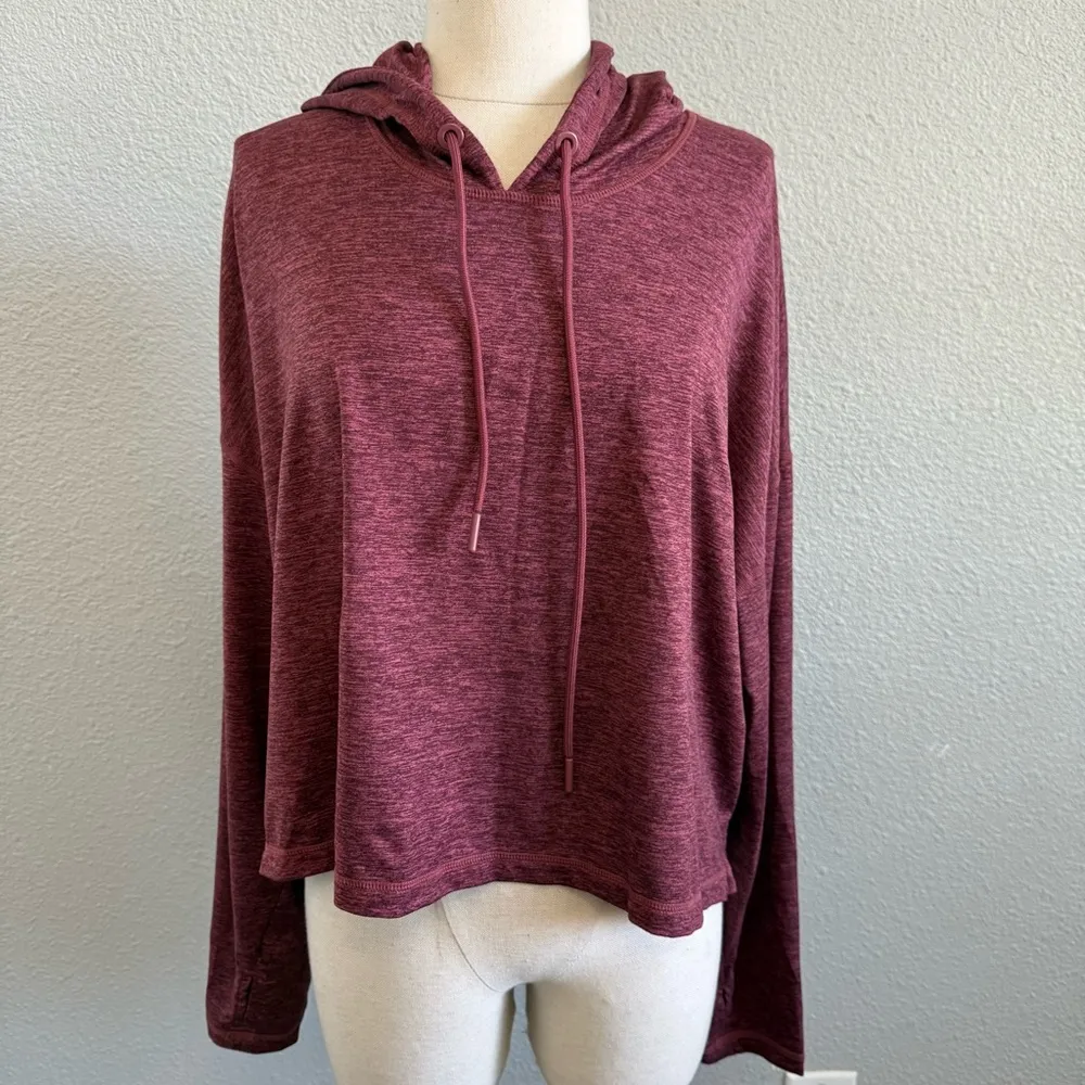 ATHLETA Uptempo Short Hoodie Size Medium EUC Heather Burgandy‎ - Image 2