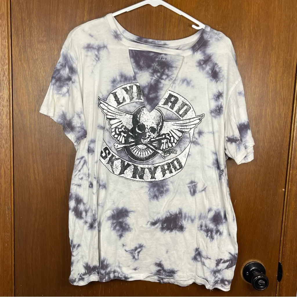Torrid Relaxed Fit Plus Size Tie-Dye Woman’s Lynyrd Skynyrd Band Tee Size 0 - Image 2