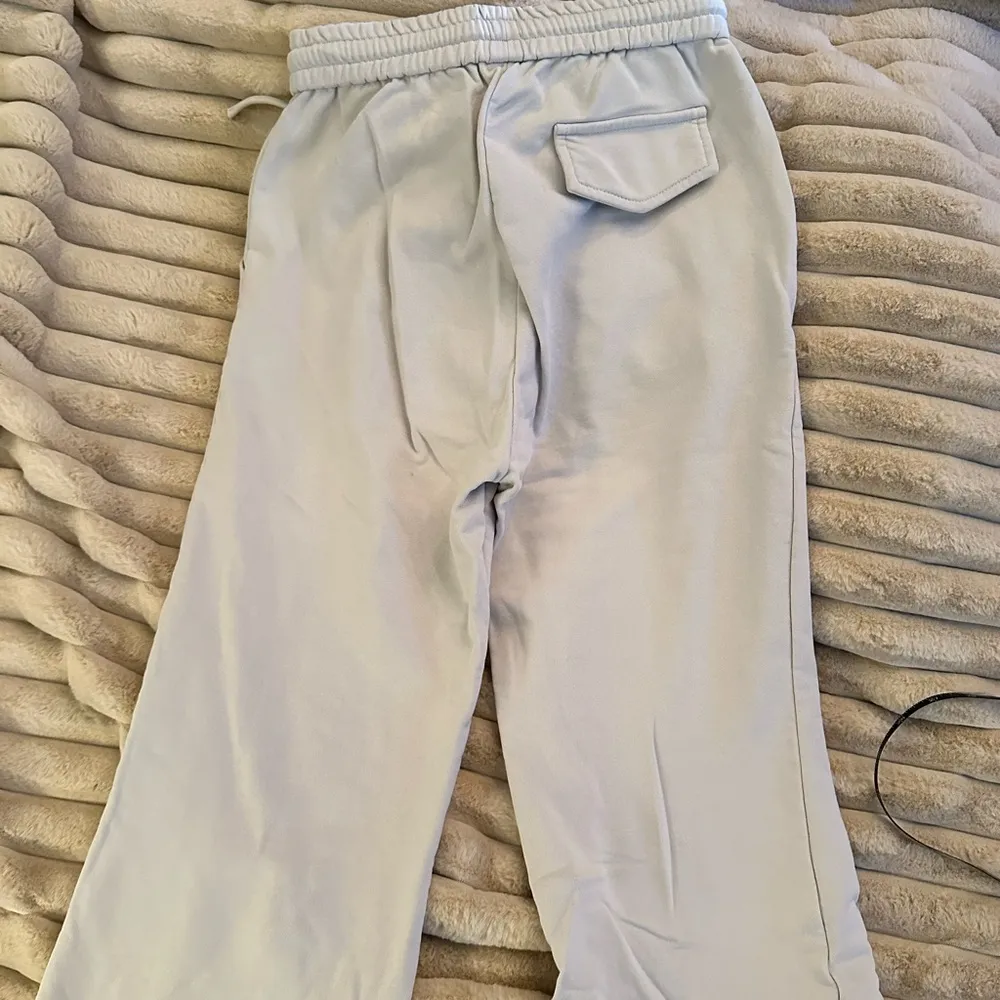 Comfortable Light Mint Wide - Image 10