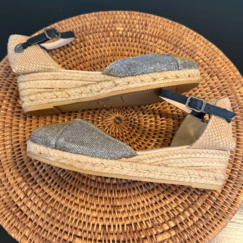 Eric Michael  cops Gold and Black Espadrilles sandals - Image 6