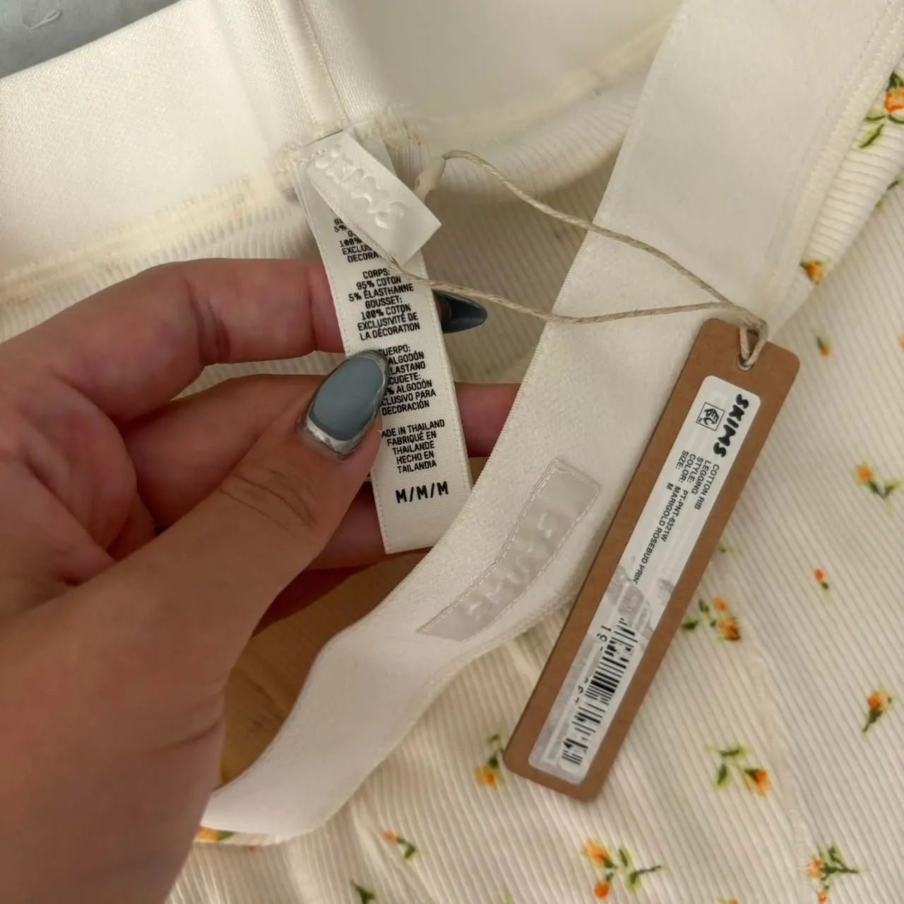 Skims White Floral Boxer Leggings New With Tags - Image 3