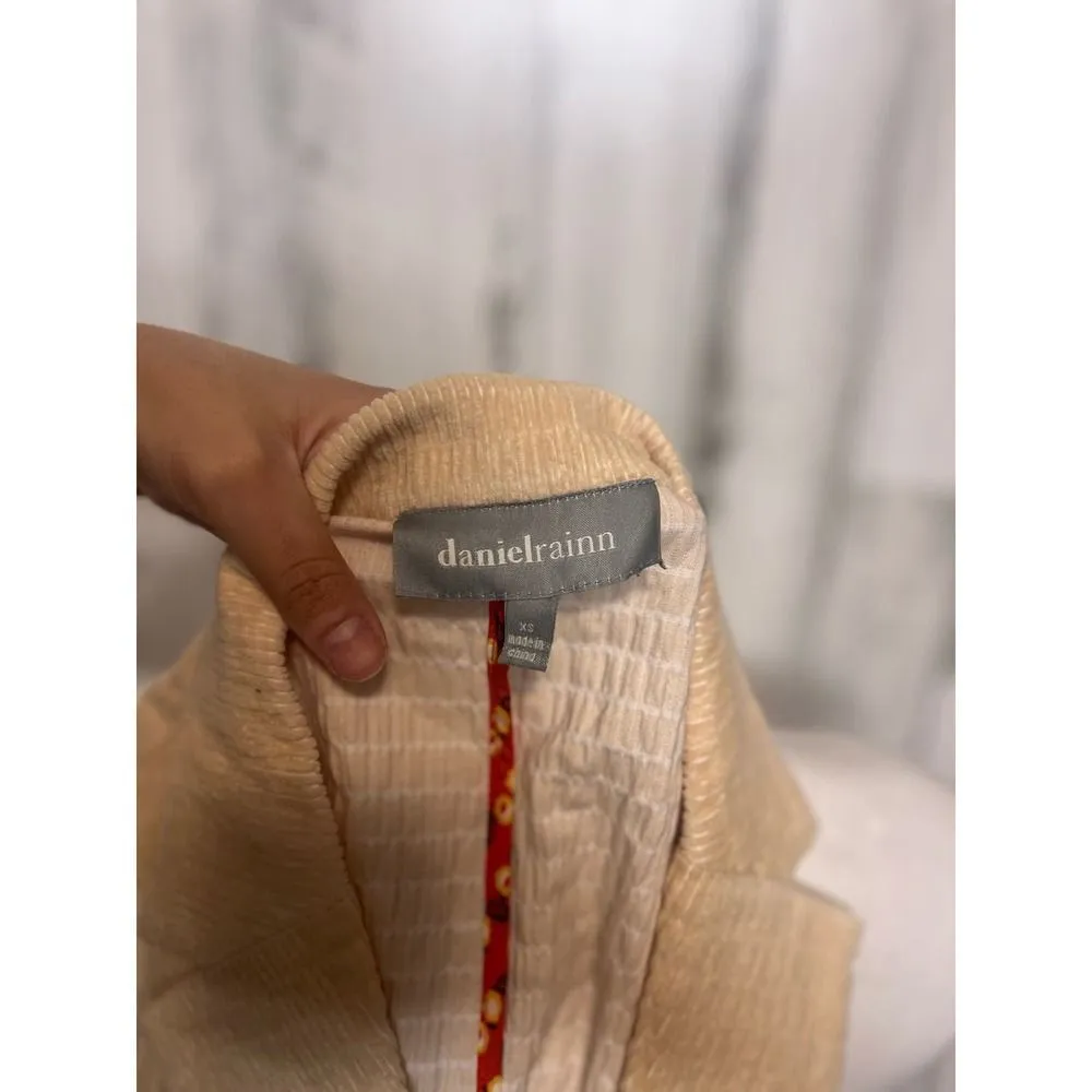 Daniel Rainn  Textured Beige Blazer Jacket Size XS Double Button Lightweight - Image 5