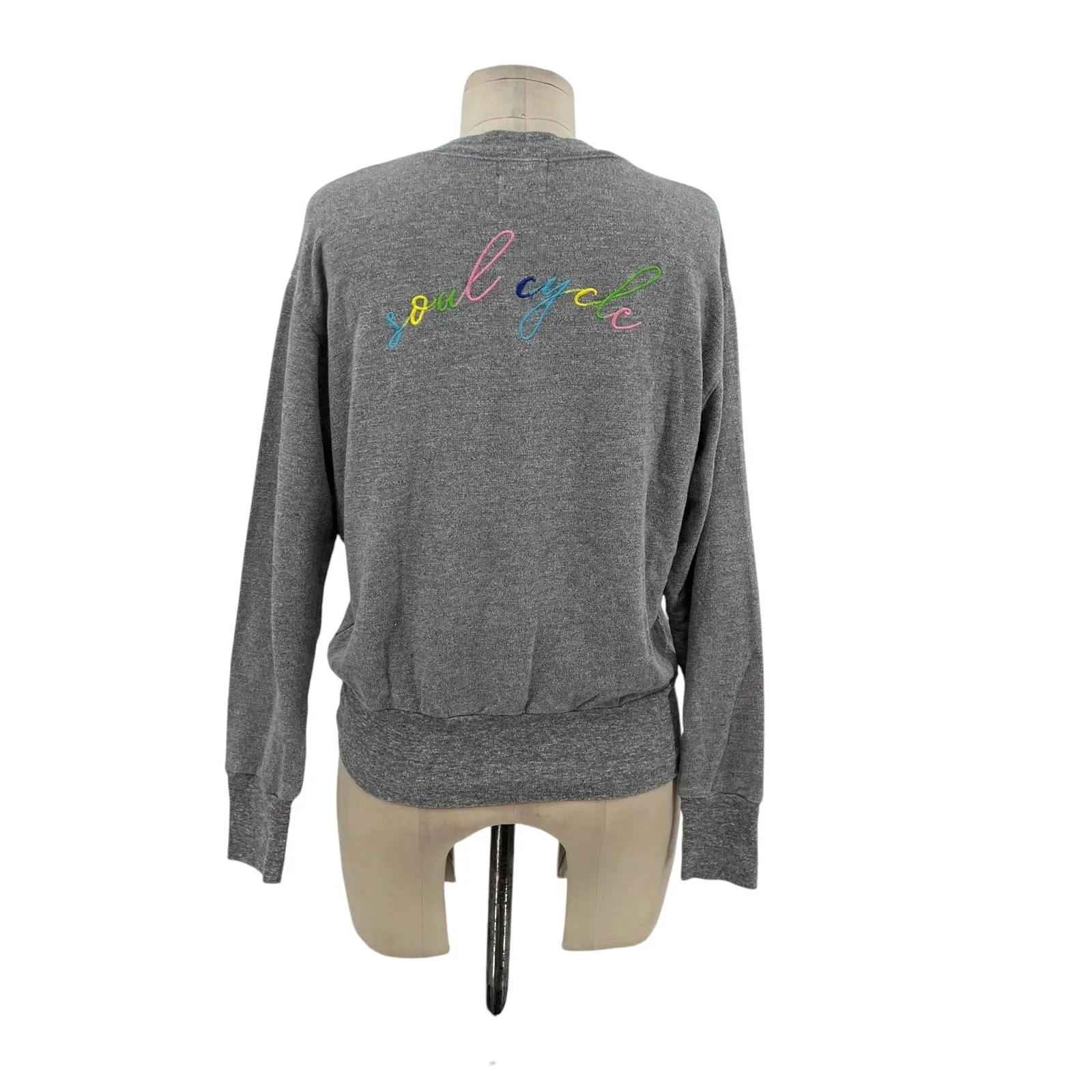 Monrow Soul Cycle Collab Embroidered Sweatshirt Top Henley Gray Size Small - Image 7