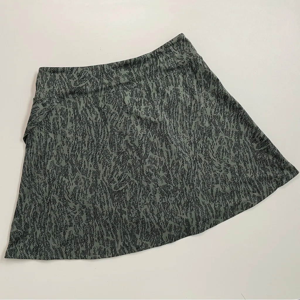 Eddie Bauer Skirt Athletic Pickleball Tennis Beach Travel Lounge Green Black - Image 5