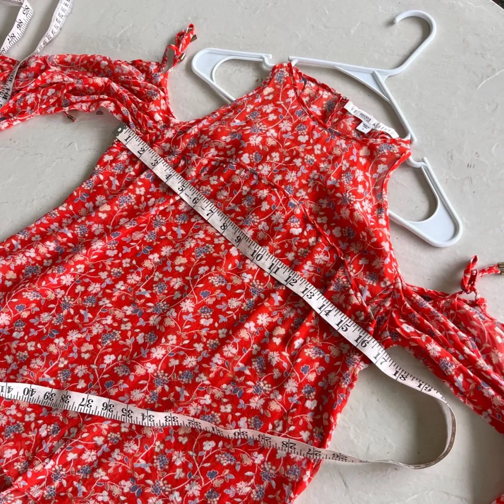 Veronica Beard Flynn 100% Silk Cold Shoulder Floral Blouse Size 4 - Image 8