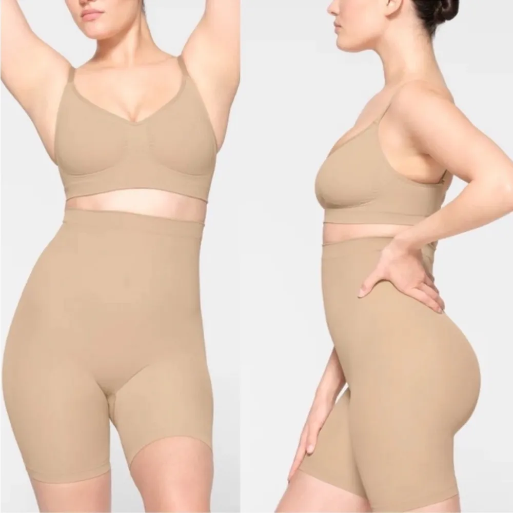 SKIMS Seamless Sculpt Mid Thigh Short compression nude sand shape wear NWOT Sz S - Image 2