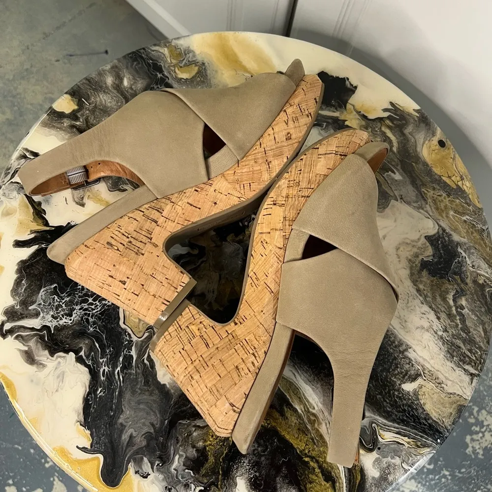 Gentle Souls by Kenneth Cole Paulina Platform Sandal - Image 7