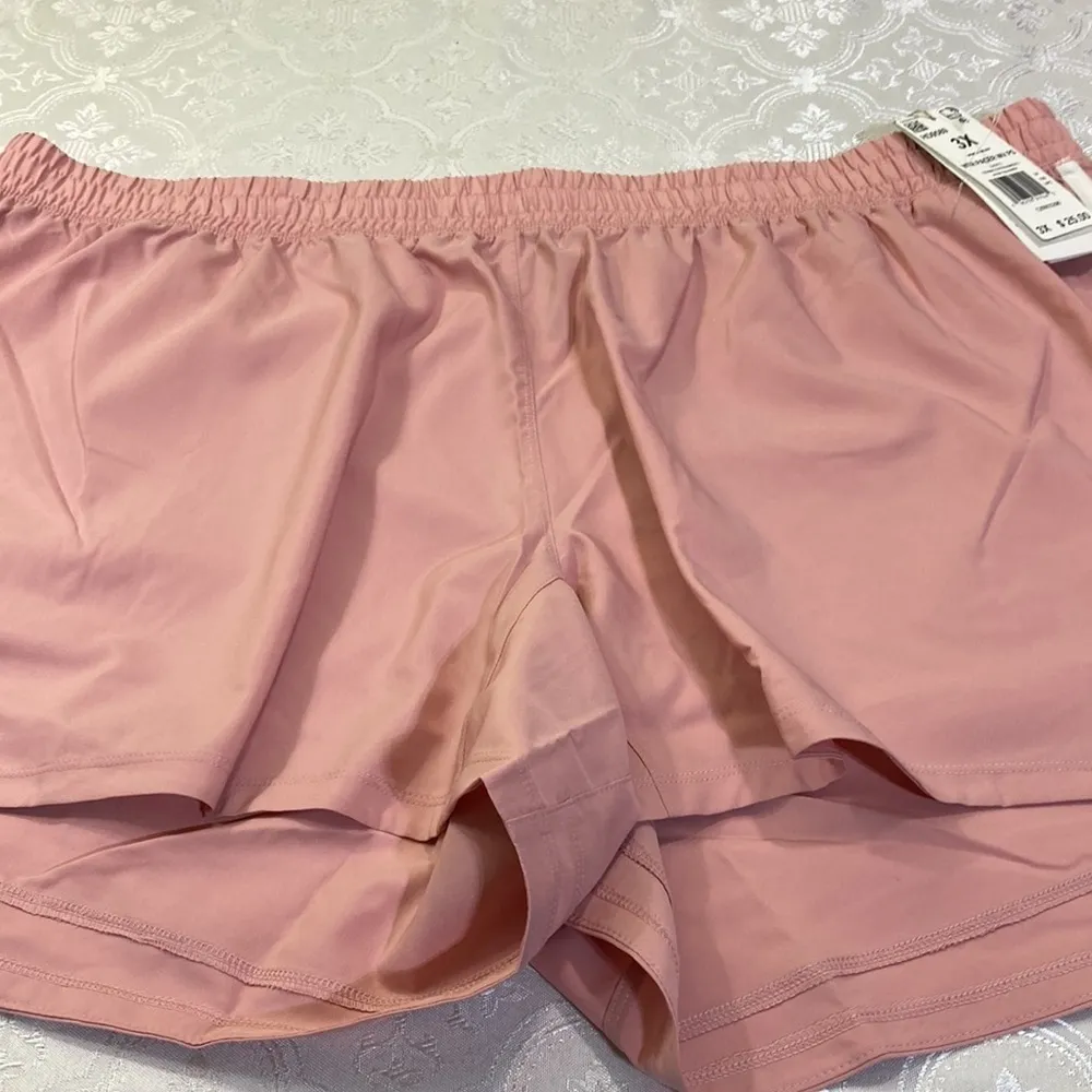 Adidas  women shorts  3X - Image 5