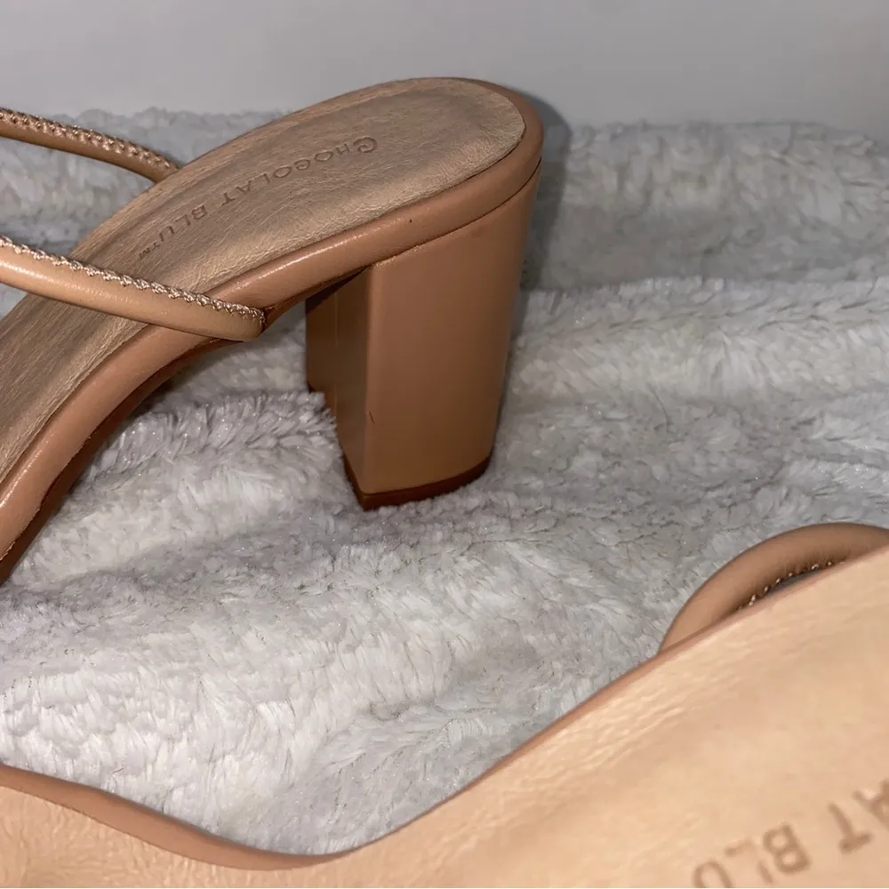 Chocolat Blu Chaya Tan Braided Toe Strap Ankle Strap Block Heels Size 7 - Image 2