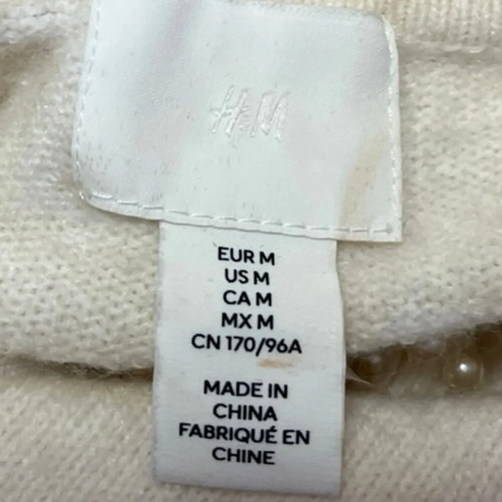 H&M Cream Pearl Beaded Studded Rhinestone Long Sleeve Collar Sweater Top Size M - Image 4