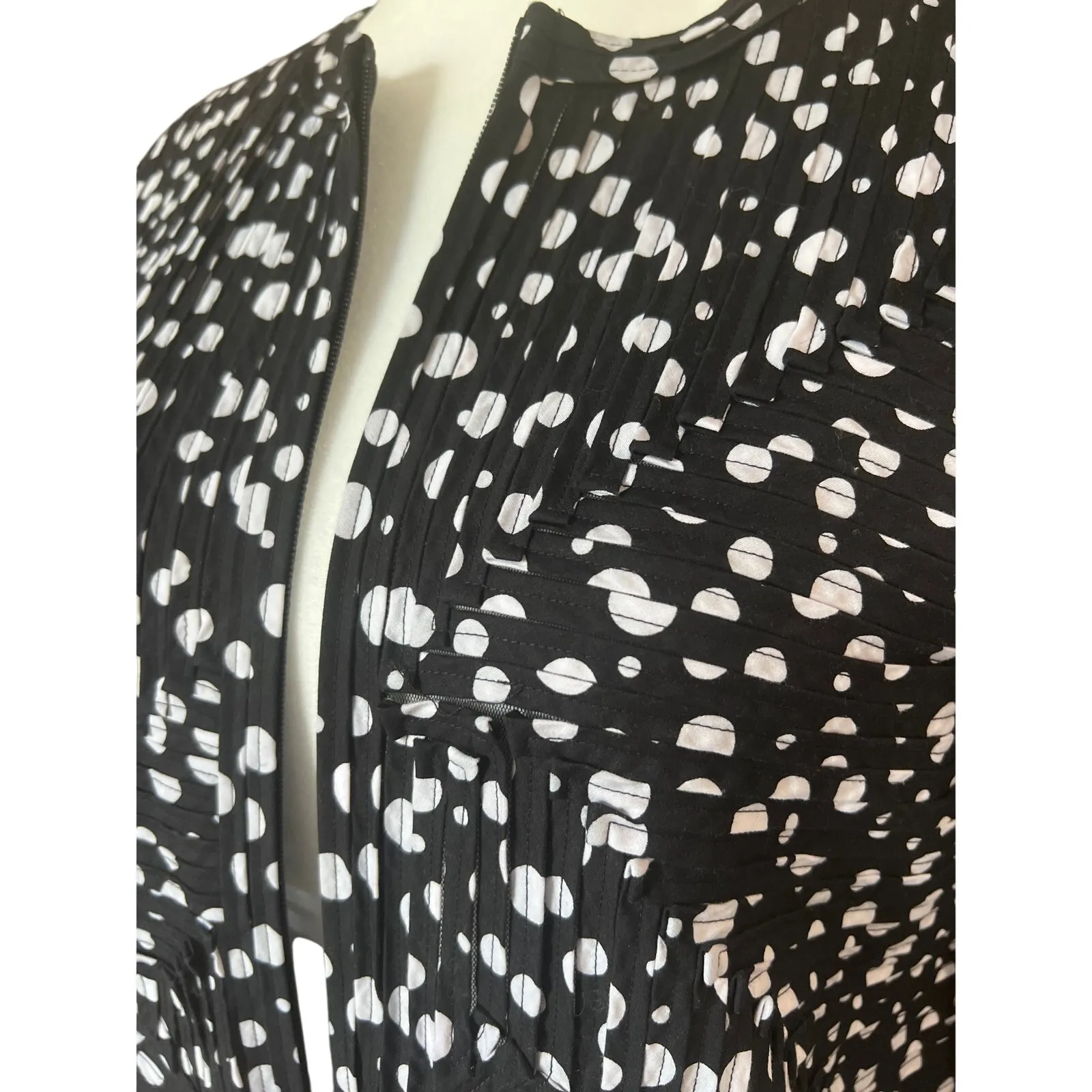 Laura Ashley Black White Modernist Stretch Pieced & Mesh Jacket Size XL Art-Wear - Image 2